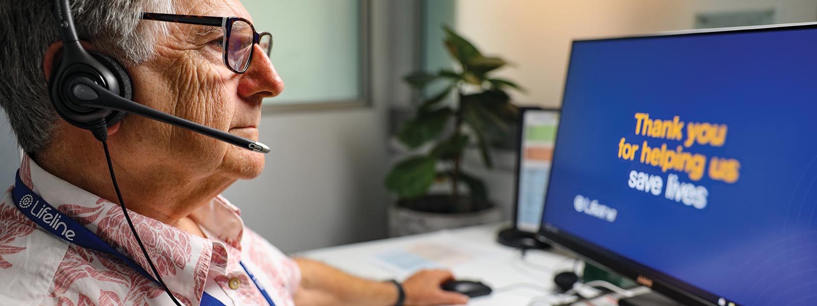 A lifeline telephone responder